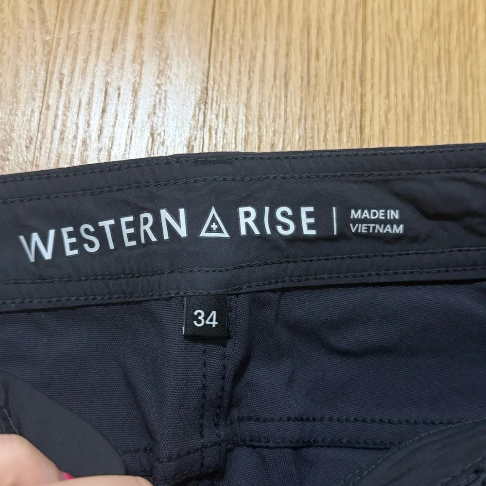 Western Rise Black Gray Evolution Pants Sz 34